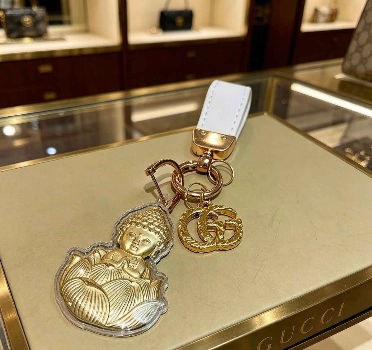 Martin Graham keychain in polished metal-tone – front product view