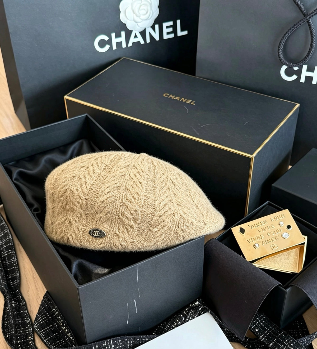 Chanel Cable Knit Beret - image 3