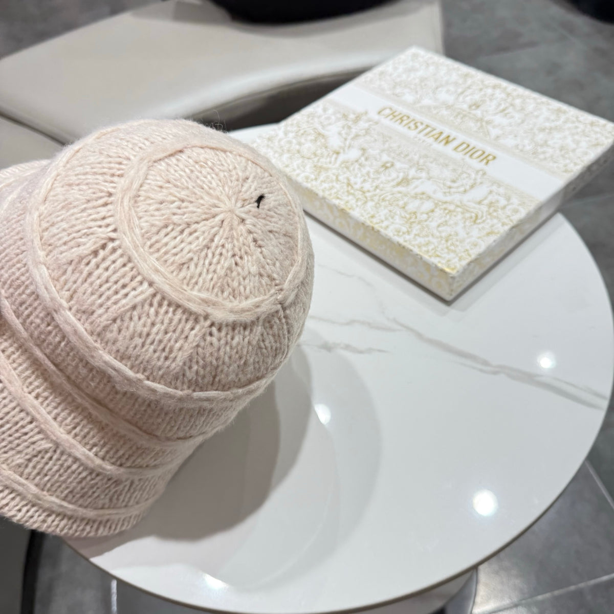 Louis Vuitton Knit Bucket Hat - image 4