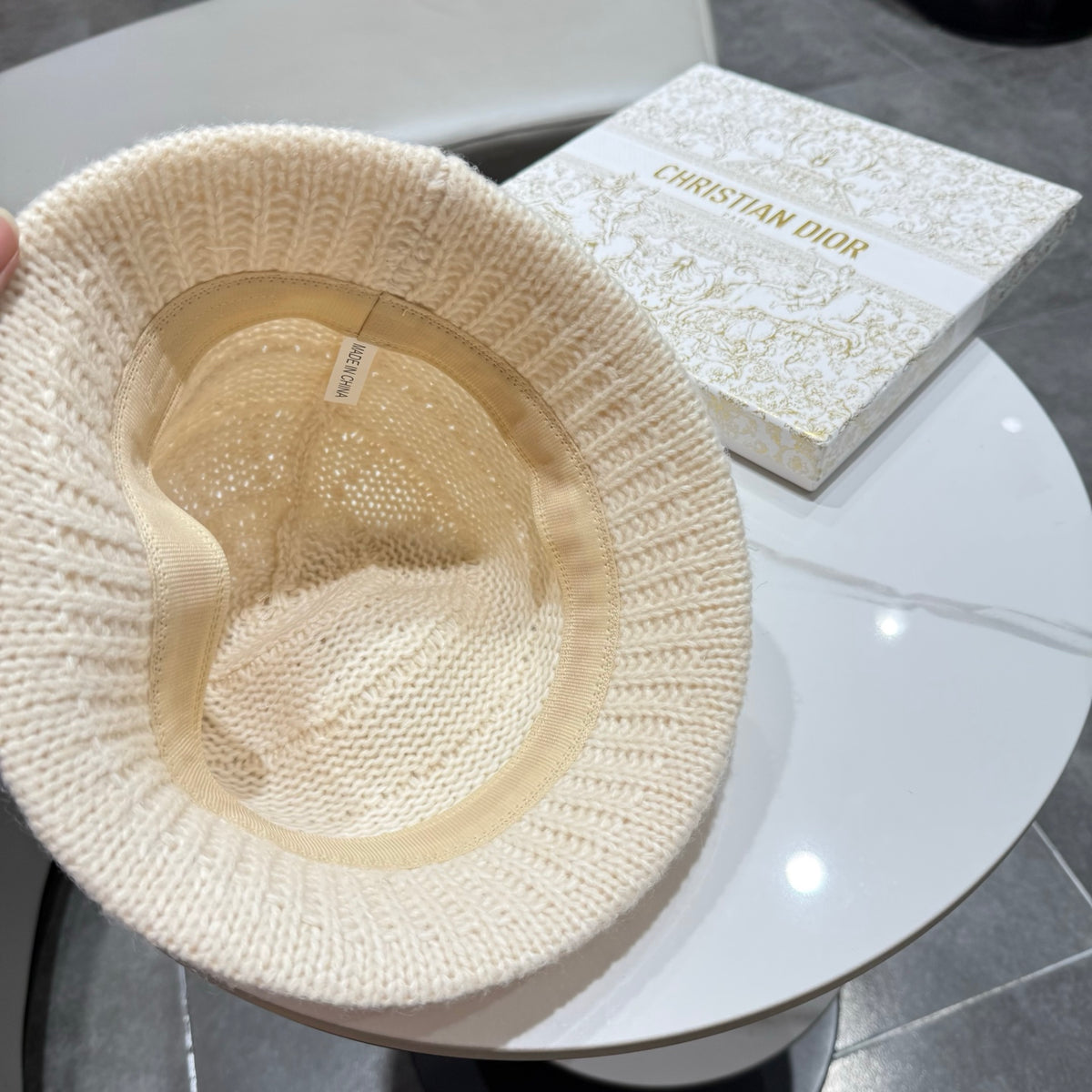 Louis Vuitton Knit Bucket Hat - image 9