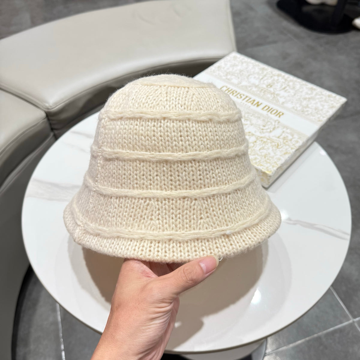 Louis Vuitton Knit Bucket Hat - image 8