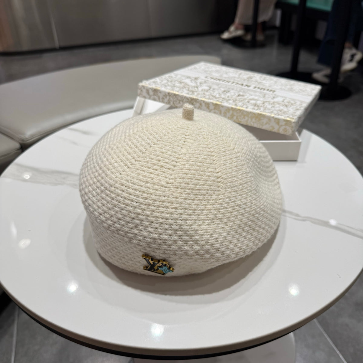 Beret - image 2