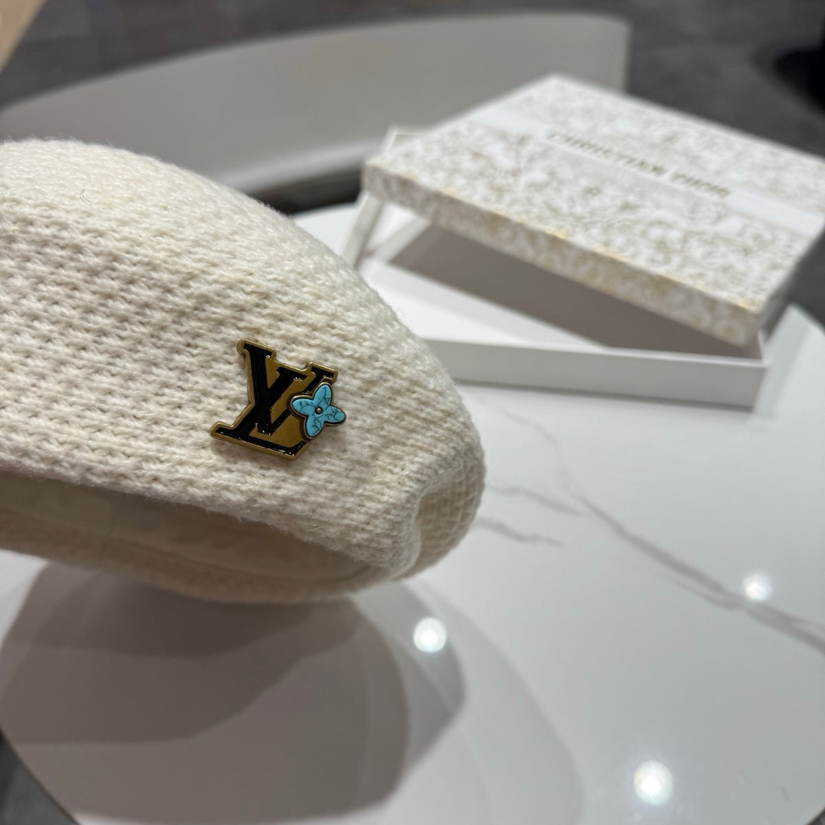 Beret - image 9