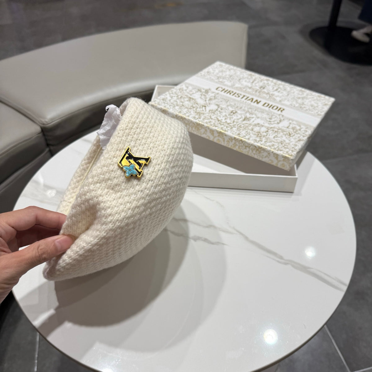 Beret - image 4