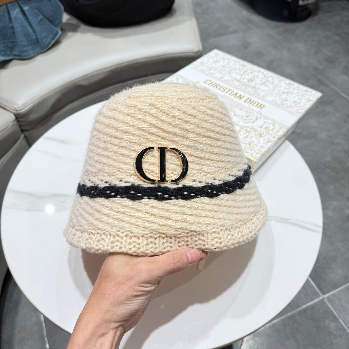 Dior Open Knit Bucket Hat - image 7