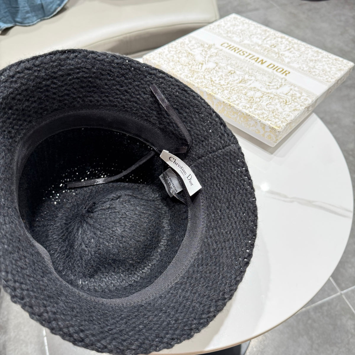 Dior Open Knit Bucket Hat - image 9