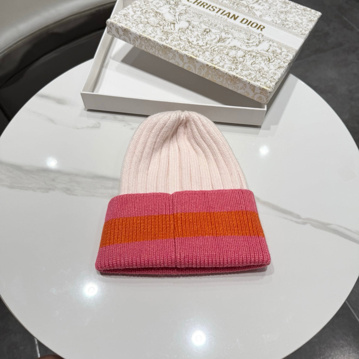 Dior Wool Beanie - image 7