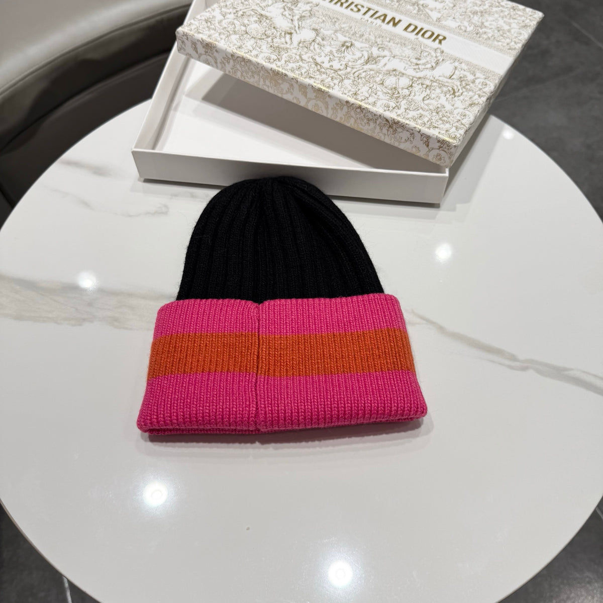 Dior Wool Beanie - image 7