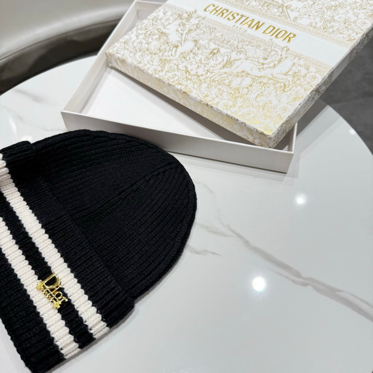 Dior Knit Beanie - image 6
