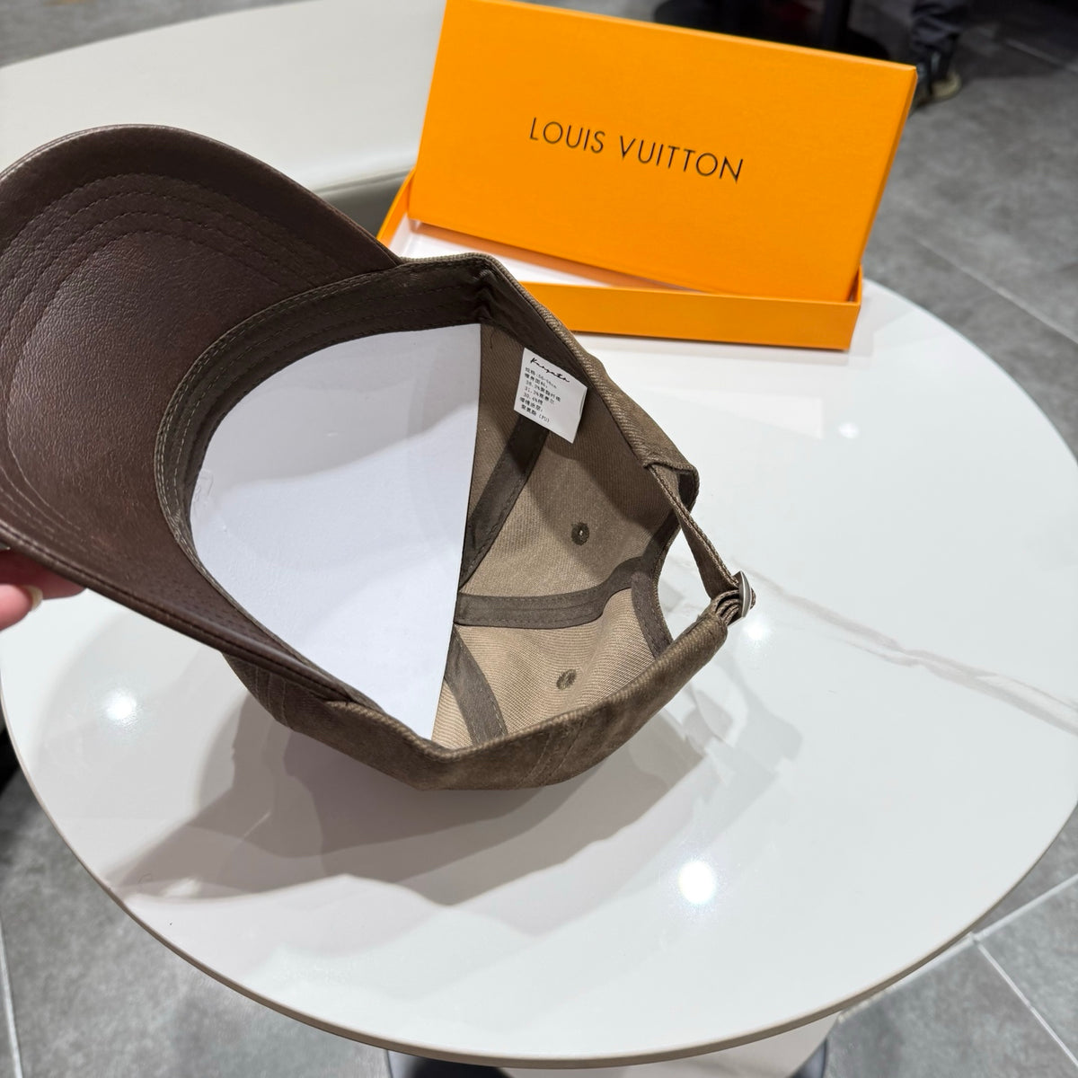 Louis Vuitton Baseball Cap - image 9