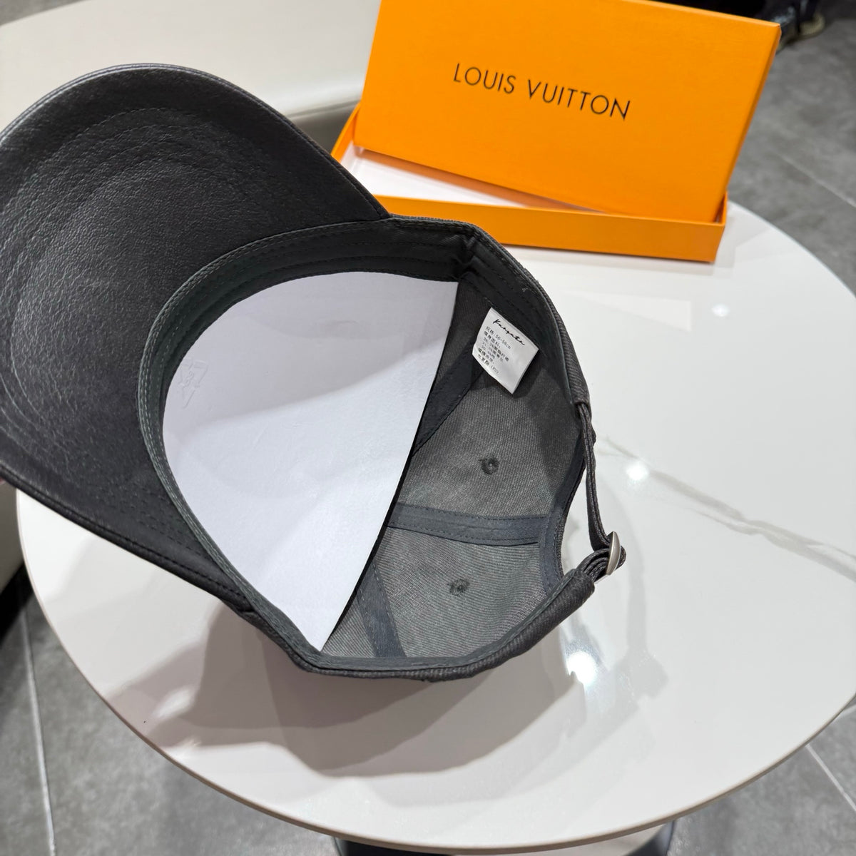 Louis Vuitton Baseball Cap - image 9