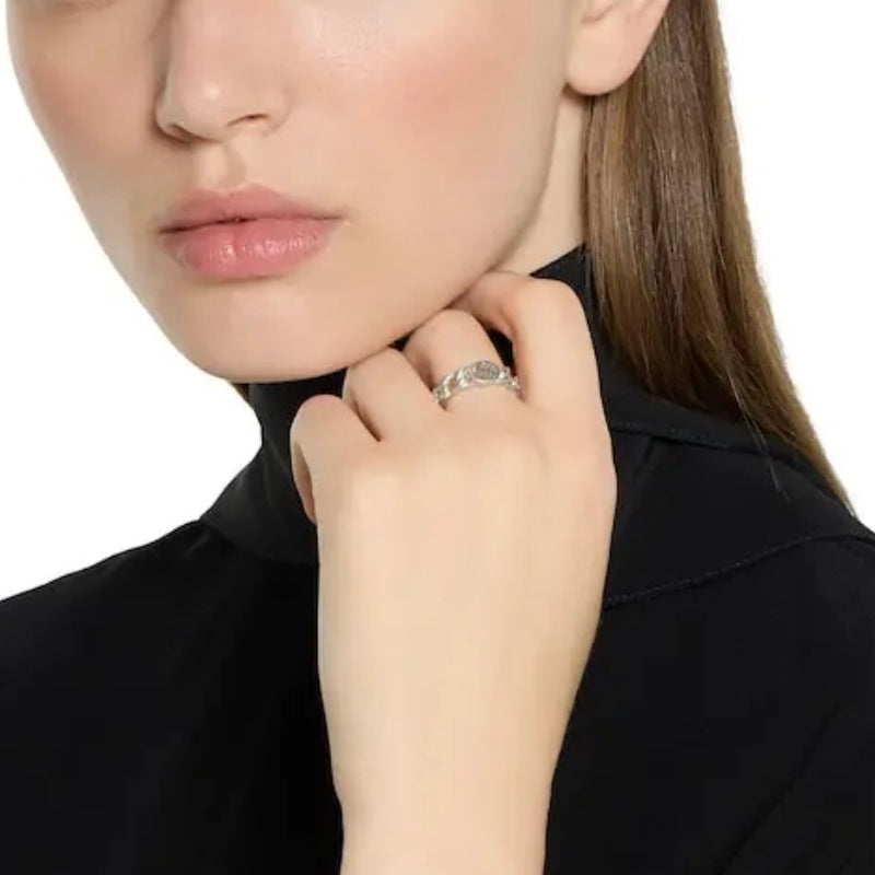 Martin Graham ring in polished metal-tone – detail view